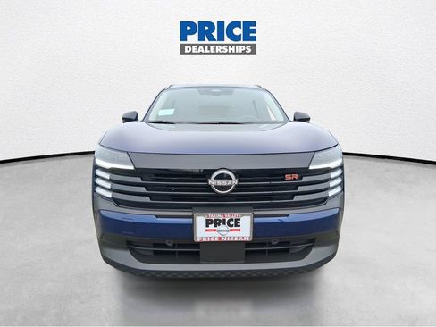 Used 2026 Nissan Kicks SR w/ SR Premium Package AWD/4WD image 4