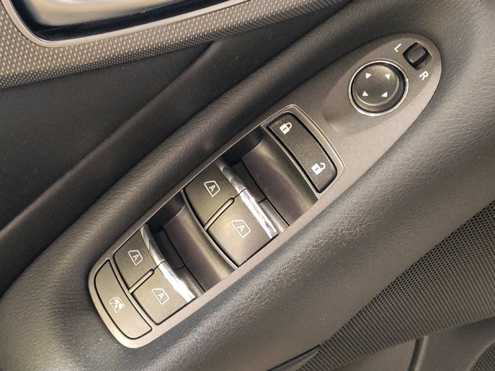 Used 2014 INFINITI Q50 Premium w/ Navigation Package AWD/4WD image 27