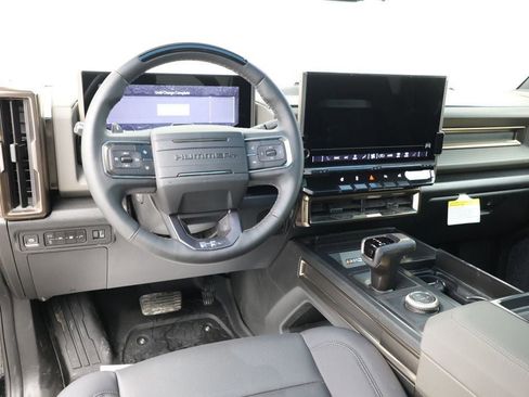 Used 2024 GMC Hummer EV 3X image 8