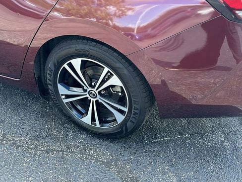 Used 2023 Nissan Sentra SV image 9