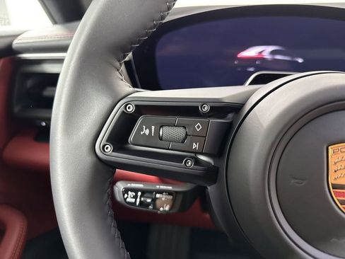 New 2026 Porsche Macan 4 Electric image 38