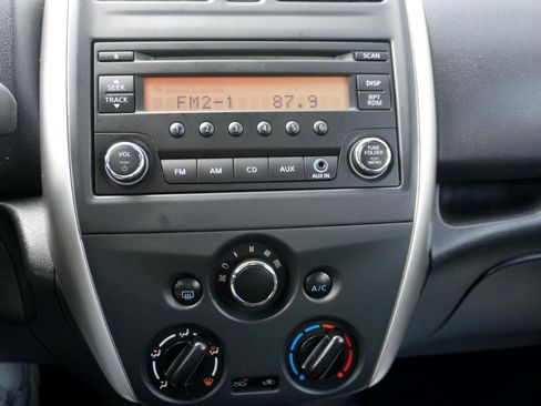 Used 2018 Nissan Versa Note S image 24