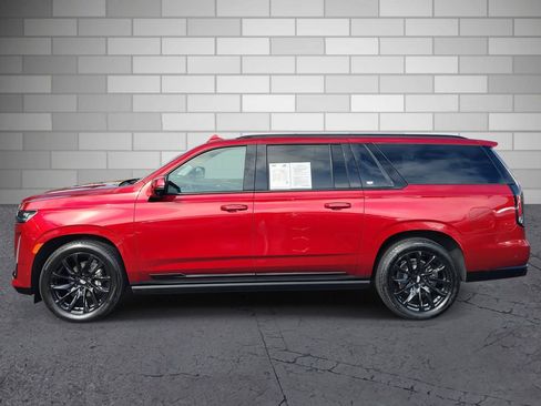 Certified 2024 Cadillac Escalade ESV Sport Platinum w/ LPO, ONYX Package image 2