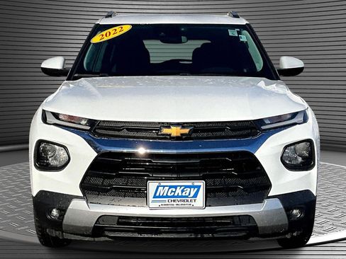 Used 2022 Chevrolet TrailBlazer LT w/ Driver Confidence Package image 2