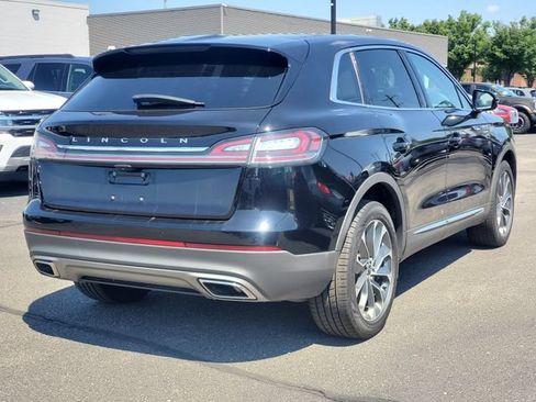 Certified 2023 Lincoln Nautilus Reserve AWD/4WD image 4