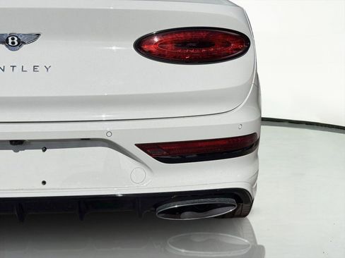 Used 2022 Bentley Bentayga Speed image 23