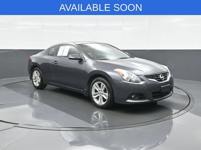 Used 2012 Nissan Altima 2.5 S w/ 2.5S Premium Pkg