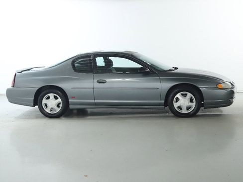 Used 2004 Chevrolet Monte Carlo SS w/ Preferred Equipment Group image 12