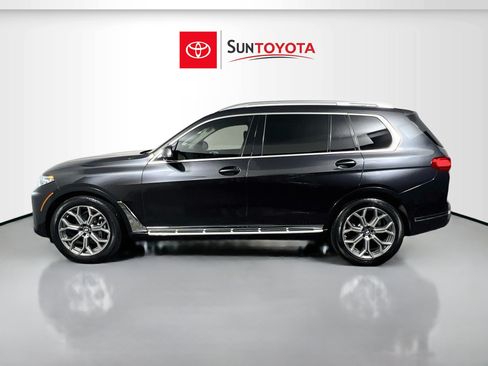 Used 2022 BMW X7 xDrive40i w/ Premium Package AWD/4WD image 7