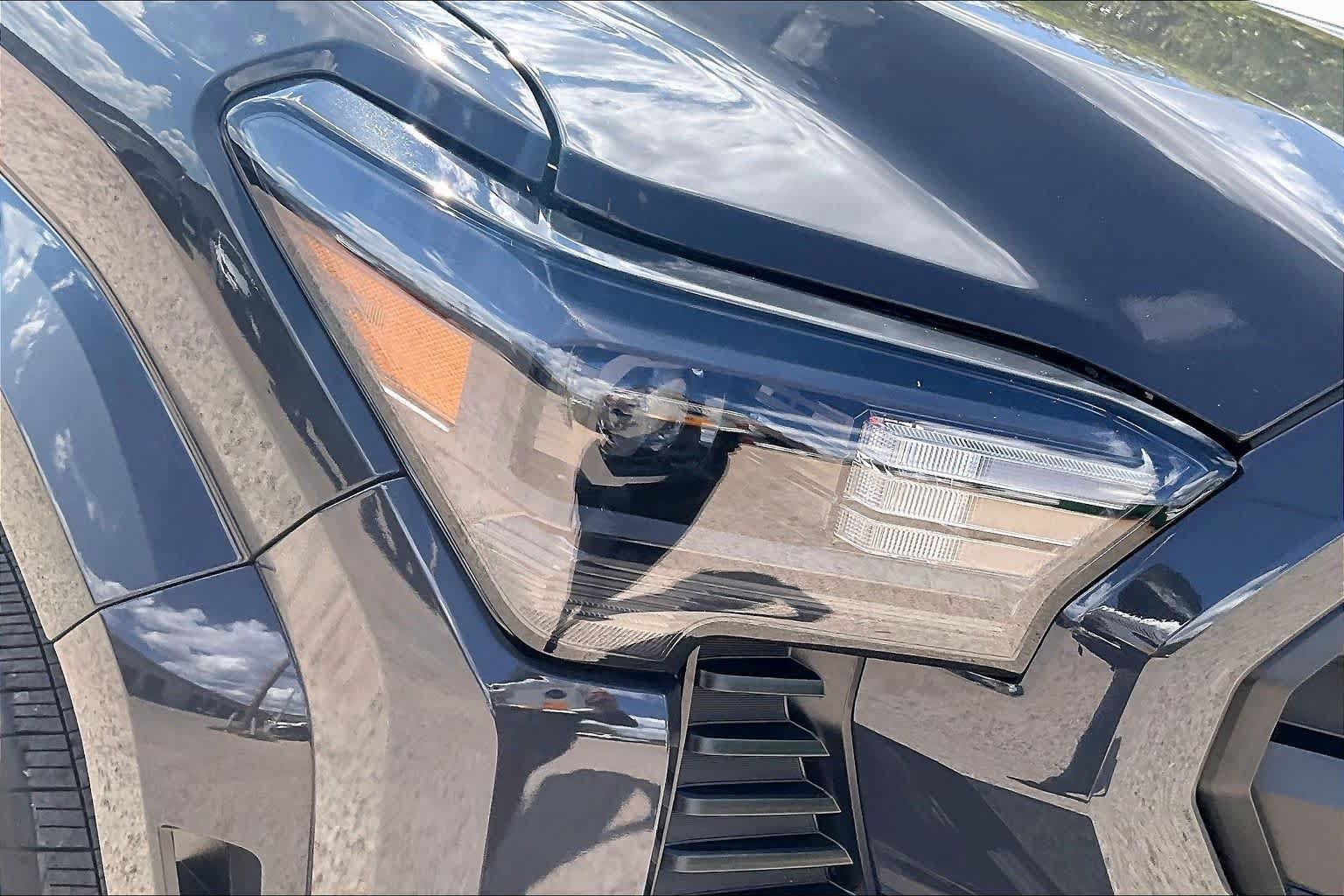 Used 2026 Toyota Tacoma SR5 RWD image 27