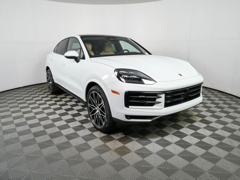 New 2026 Porsche Cayenne S AWD/4WD image 29