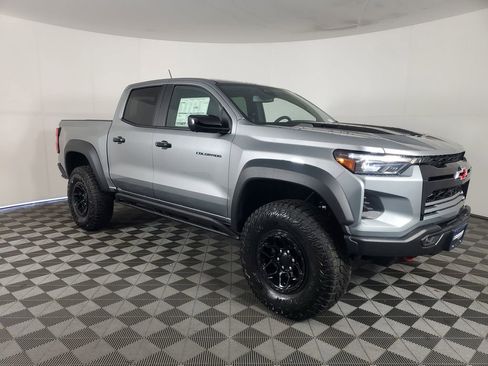 New 2026 Chevrolet Colorado ZR2 w/ ZR2 Bison Edition image 2