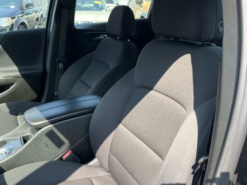 Used 2024 Chevrolet Malibu LT FWD image 32