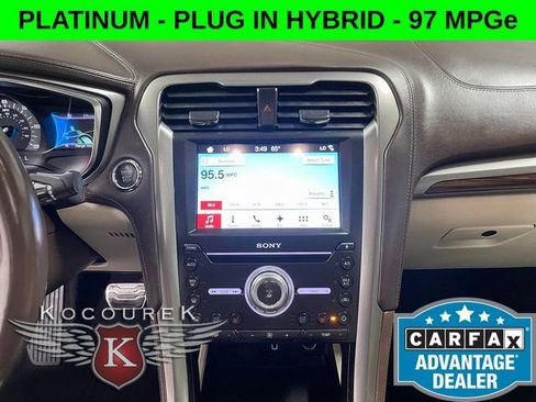 Used 2018 Ford Fusion Energi Platinum image 16