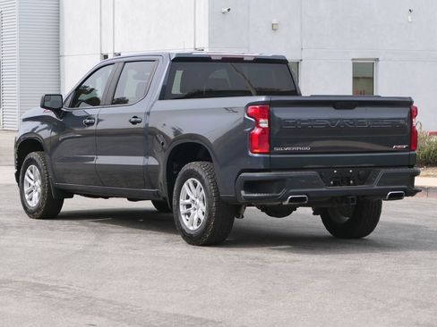 Used 2021 Chevrolet Silverado 1500 RST w/ Z71 Off-Road Package AWD/4WD image 6
