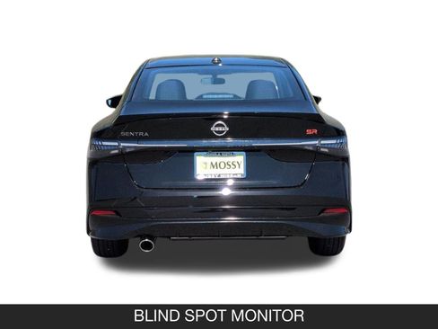 New 2026 Nissan Sentra SR w/ Floor Mat Package FWD image 9