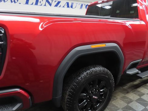 Used 2025 GMC Sierra 2500 AT4 w/ Technology Package AWD/4WD image 45