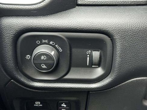 Used 2021 RAM 1500 Big Horn image 26