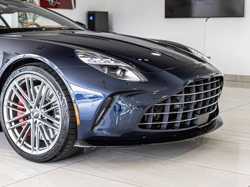 New 2026 Aston Martin V8 Vantage Coupe image 3