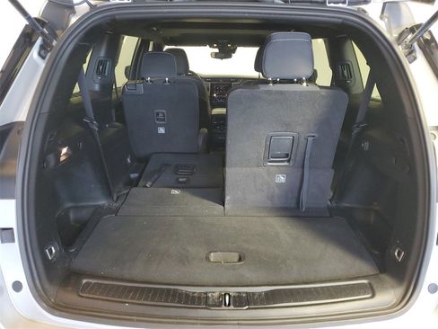 Used 2024 Jeep Grand Cherokee L Laredo image 25