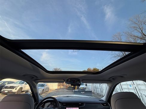 Used 2023 Jeep Grand Cherokee L Overland image 24