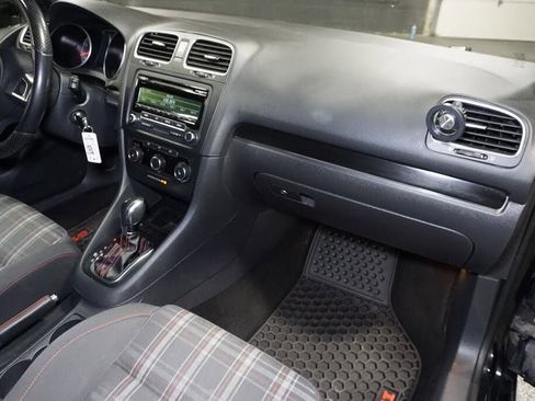 Used 2013 Volkswagen GTI 4-Door FWD image 15