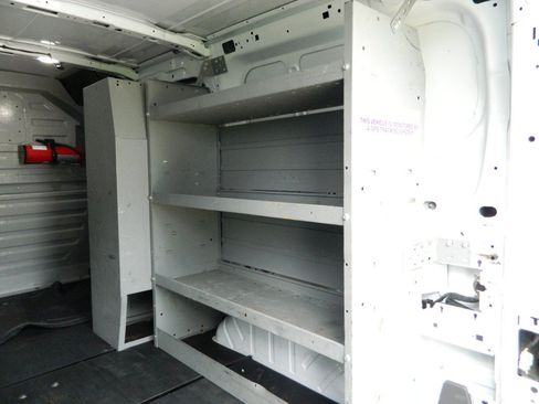 Used 2021 Ford Transit 250 Low Roof AWD image 12