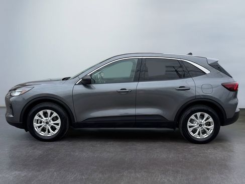 Used 2023 Ford Escape Active image 8