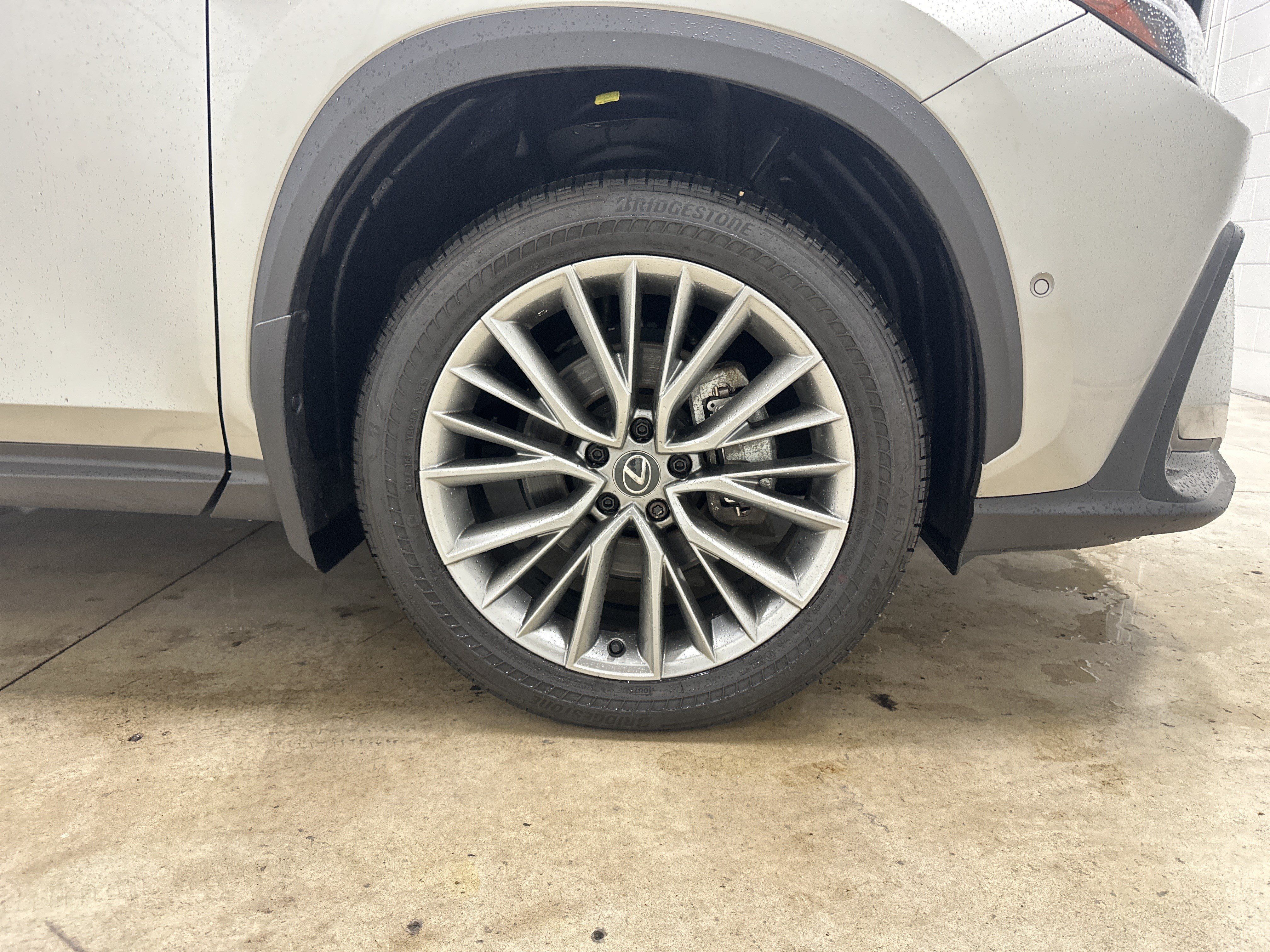 Certified 2025 Lexus NX 350h AWD w/ Accessory Package (2T) image 13