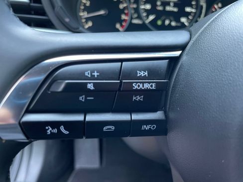 Certified 2025 MAZDA MAZDA3 s Sport FWD image 16