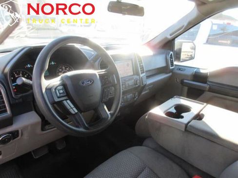 Used 2019 Ford F150 XLT image 13