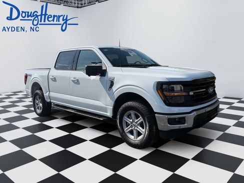 New 2026 Ford F150 XLT w/ Equipment Group 302A MID AWD/4WD image 7