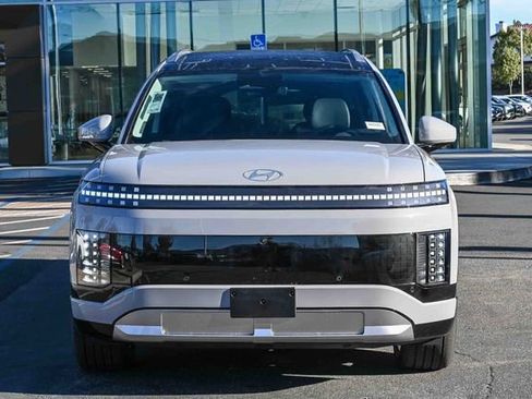 New 2026 Hyundai Ioniq 9 Limited AWD/4WD image 2