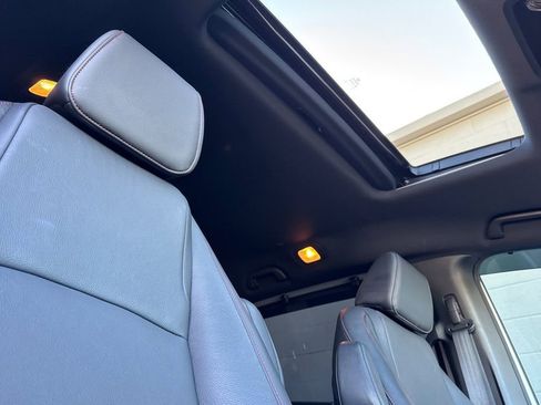 Certified 2025 Honda Odyssey Sport-L image 21