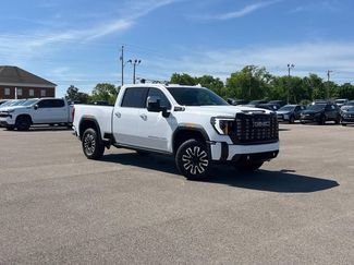 New 2026 GMC Sierra 2500 Denali Ultimate w/ Max Trailering Package AWD/4WD video 2