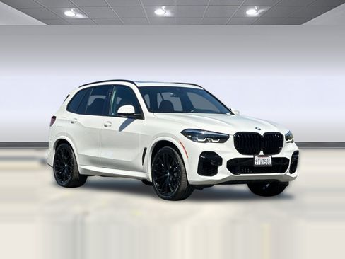 Used 2022 BMW X5 sDrive40i w/ M Sport Package RWD image 7