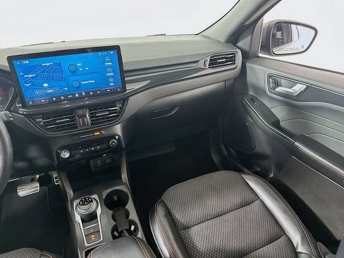 Used 2024 Ford Escape ST-Line w/ Tech Pack #1 FWD image 19