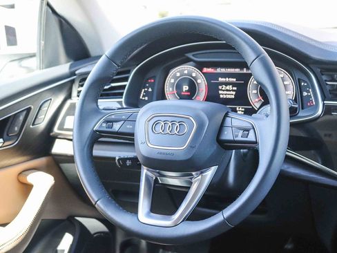 Used 2023 Audi Q8 Premium Plus w/ Premium Plus Package AWD/4WD image 16