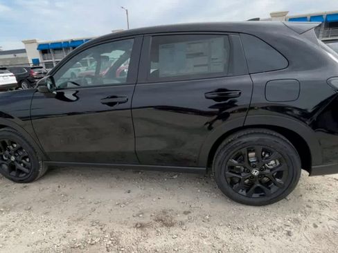 Used 2024 Honda HR-V Sport image 13