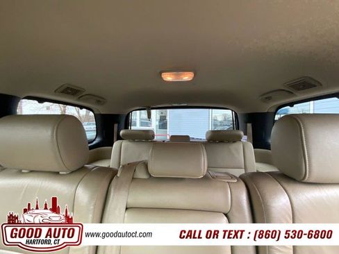 Used 2019 Toyota Sequoia Limited w/ Safety & Convenience Package image 18