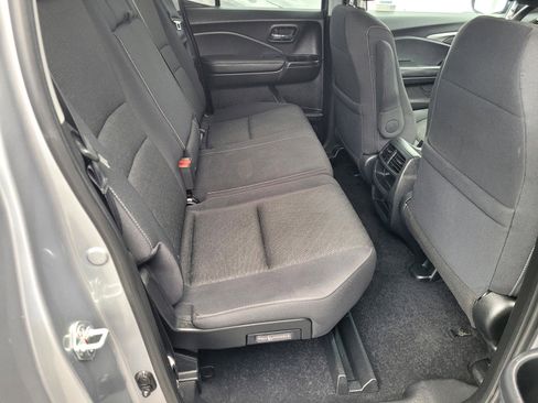 Used 2021 Honda Ridgeline Sport image 19