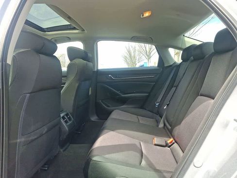 Used 2020 Honda Accord EX image 20