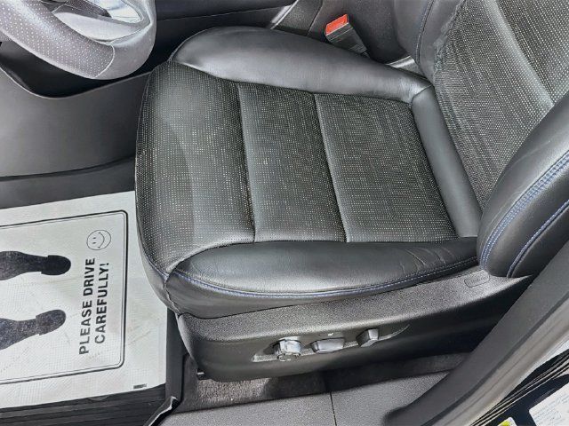 Used 2024 Cadillac XT4 Sport AWD/4WD image 19