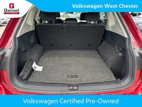 Used 2020 Volkswagen Tiguan SE w/ Panoramic Sunroof Package AWD/4WD image 16