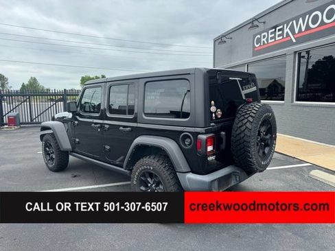 Used 2021 Jeep Wrangler Unlimited Sport AWD/4WD image 3
