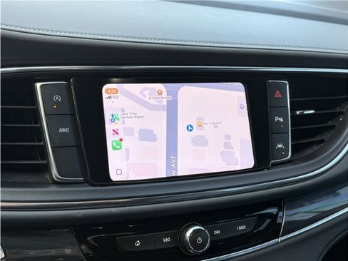 Used 2022 Buick Enclave Premium image 55