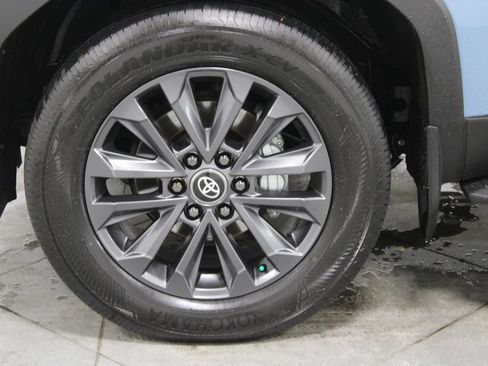 Used 2026 Toyota Land Cruiser w/ Premium Package AWD/4WD image 17