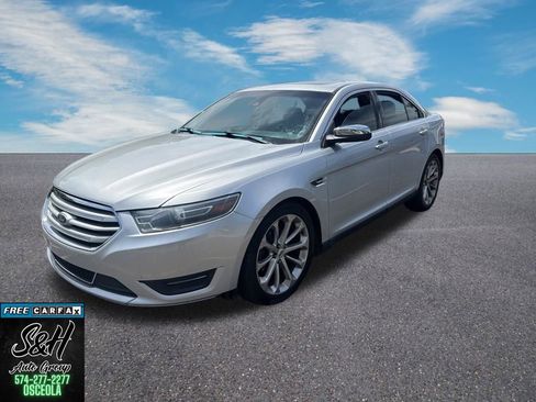 Used 2016 Ford Taurus Limited w/ Equipment Group 301A AWD/4WD image 4