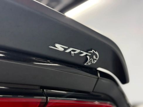 Used 2019 Dodge Challenger SRT Hellcat Redeye image 13