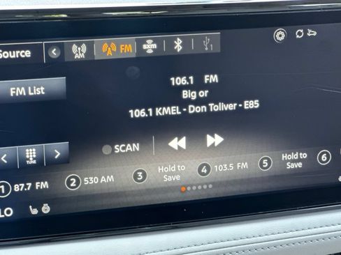 Used 2024 Nissan Ariya FWD image 17